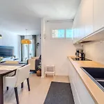 Apartment Zest *