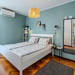 Apartment Zest *